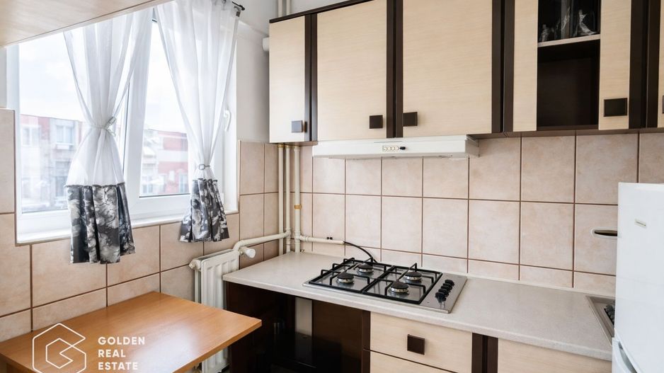 Garsoniera, etaj 2, zona Confectii - Poză 3