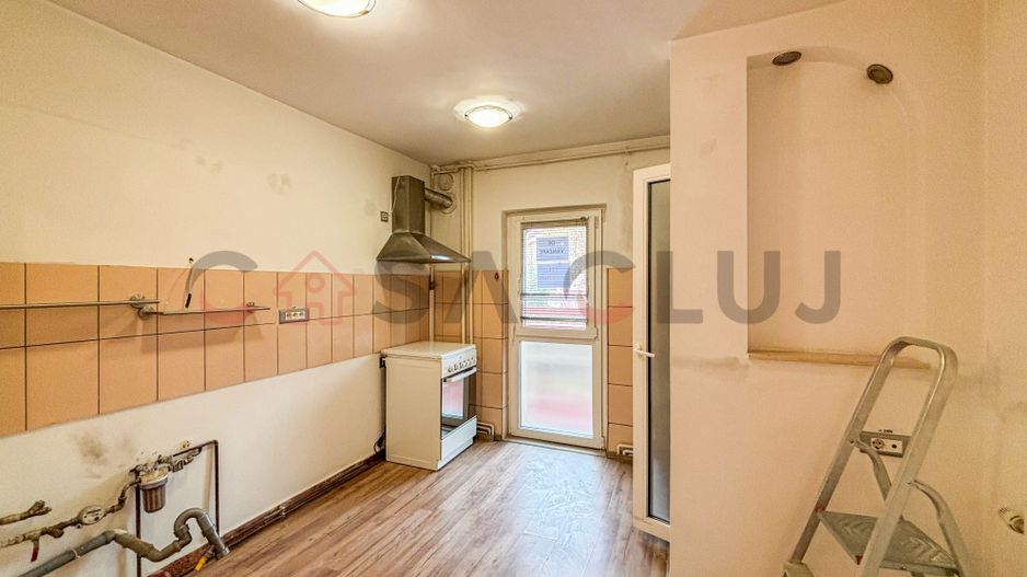 Bloc Izolat - Boxa 10mp - Grigorescu zona Liceului Onisfor Ghibu - Poză 2