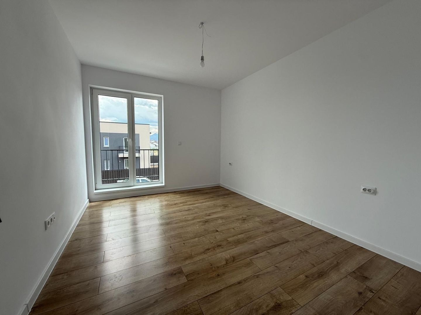 Casa/Vilă P+1 cu 4 camere de vânzare - Sânpetru - Poză 17