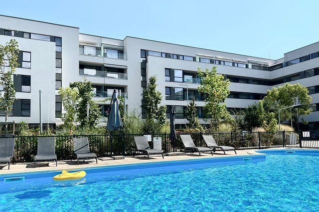 3 camere 75 mp SU + Balcon 8mp - Verdere curte interioară - Poză 19