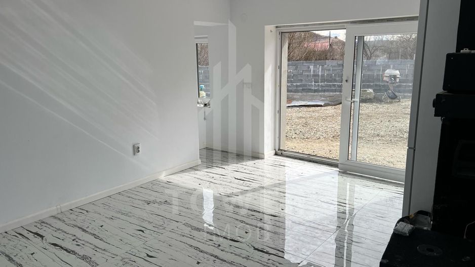 Casă cu teren de vânzare - 2 corpuri de clădire - Glogovet, jud. Alba - Poză 1