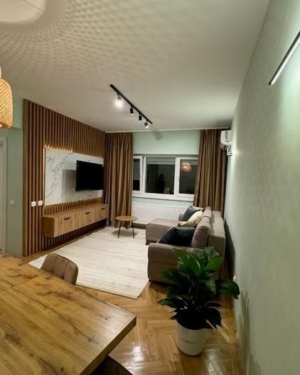 Apartament 2 camere decomandat, renovat complet, parcare, fără risc seismic - Poză 5
