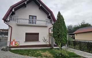 Casă P+M renovată 2023, 190 mp utili – Baia Sprie, zona Primăriei - Poză 1