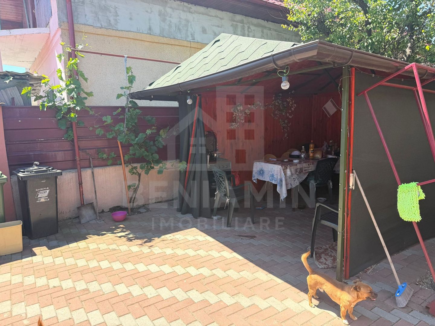 Casa pe parter in cartierul Romanesti - Poză 8