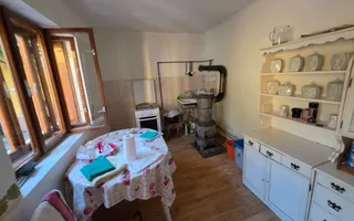 Casa cu 4 camere, 2024 mp teren, la asfalt, cu utilitati, Vintu de Jos - Poză 20