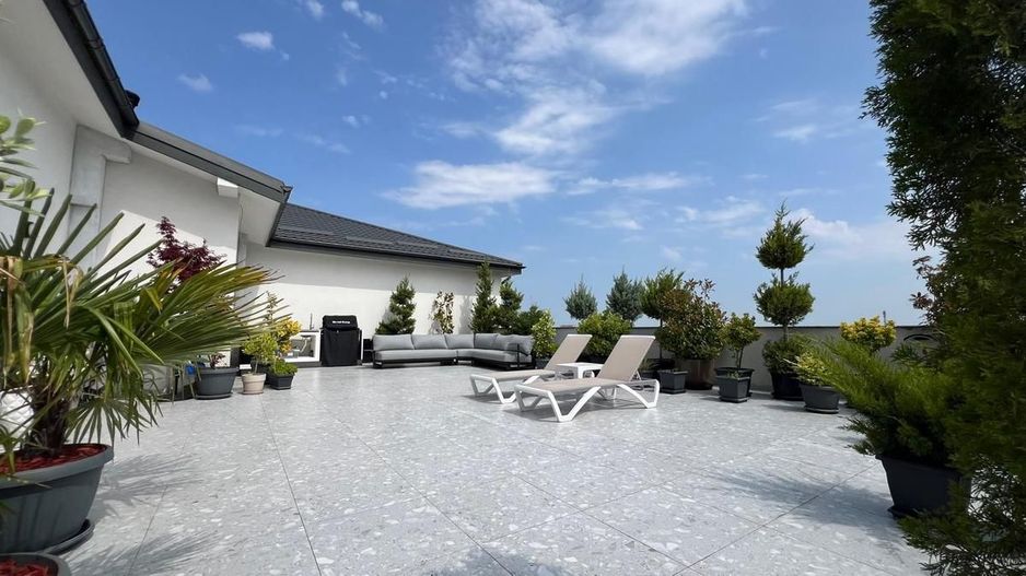 Deasupra tuturor — Penthouse 400 mp cu terasă de 100 mp - Poză 3