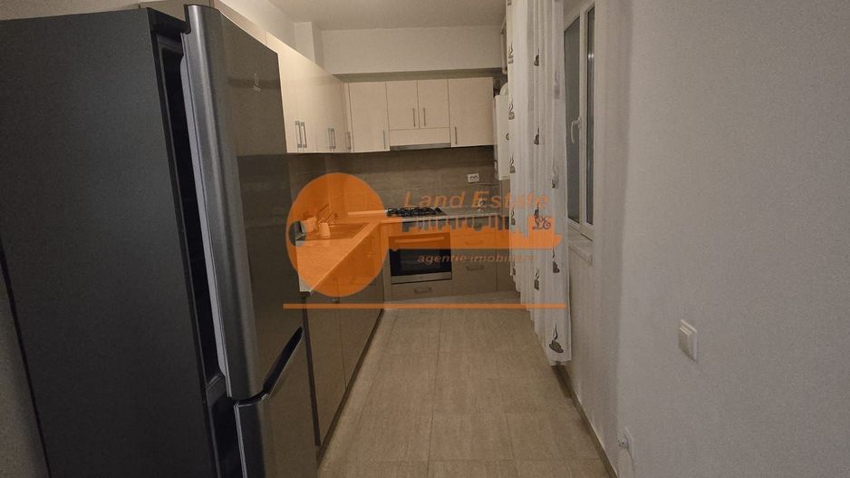 Apartament cu 3 camere Parc Sebastian - Poză 3