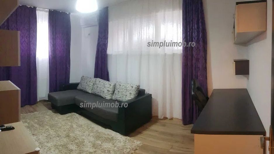 Decomandat Bloc Nou Apartament Spatios - Poză 2