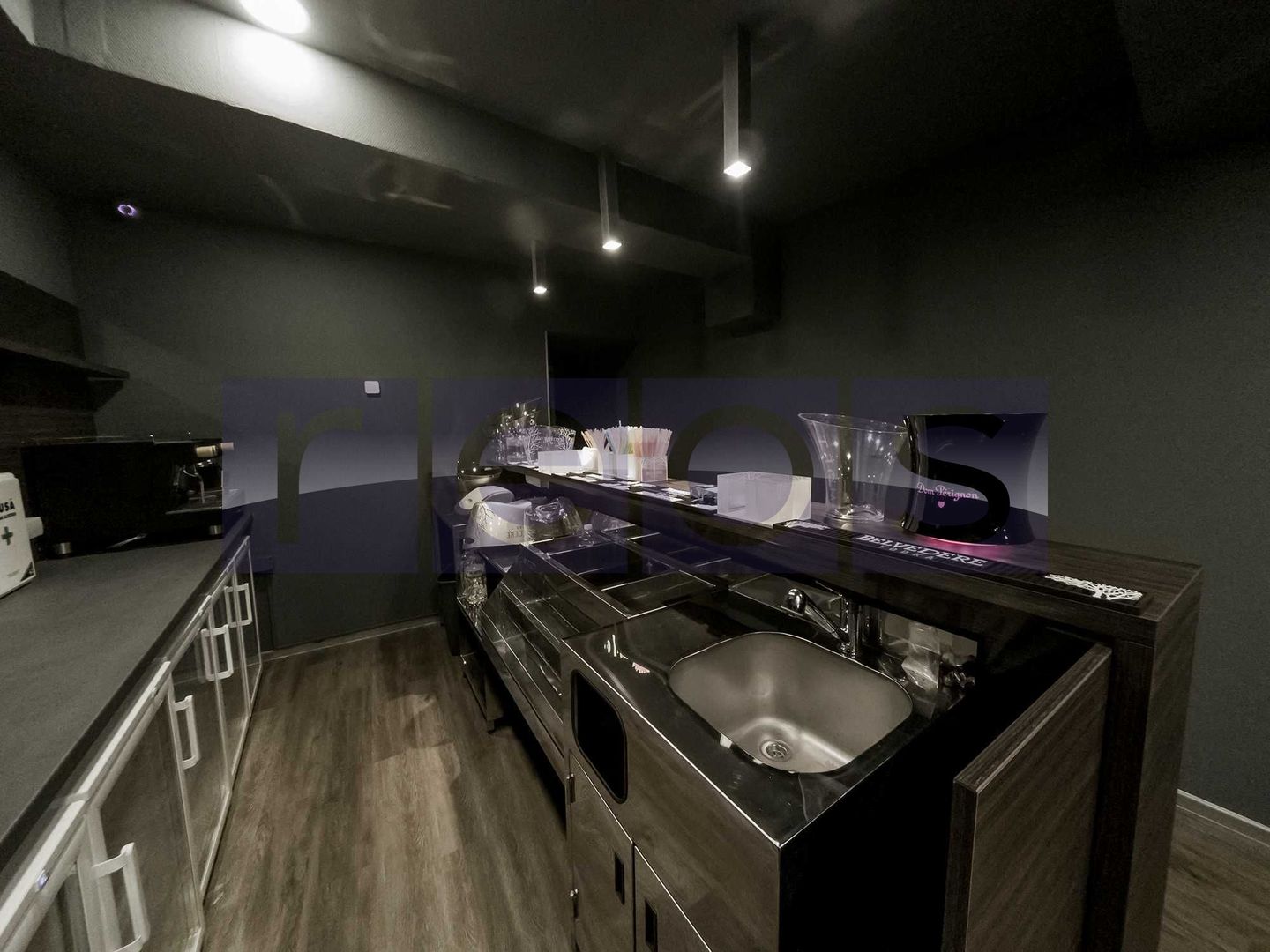 DE VÂNZARE SPAȚIU COMERCIAL | 180 MP | ZONA ULTRACENTRALĂ - Poză 5