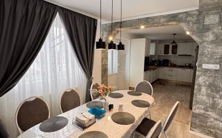 Vilă spațioasă cu 6 camere – Cartierul Viena, Oradea - Poză 5