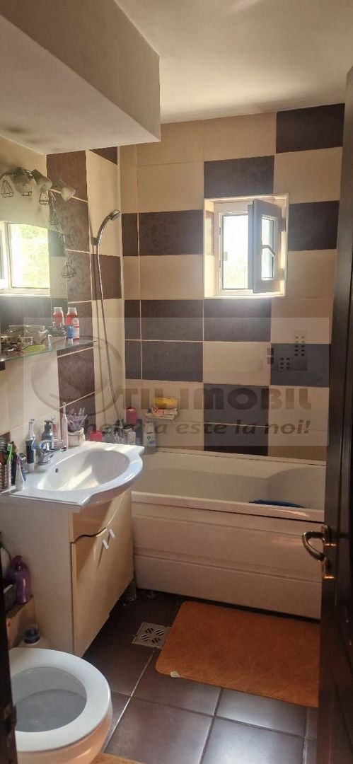 Canta, 3 camere, 71.77 mp, etaj 3/4, 129.000 € - Poză 12