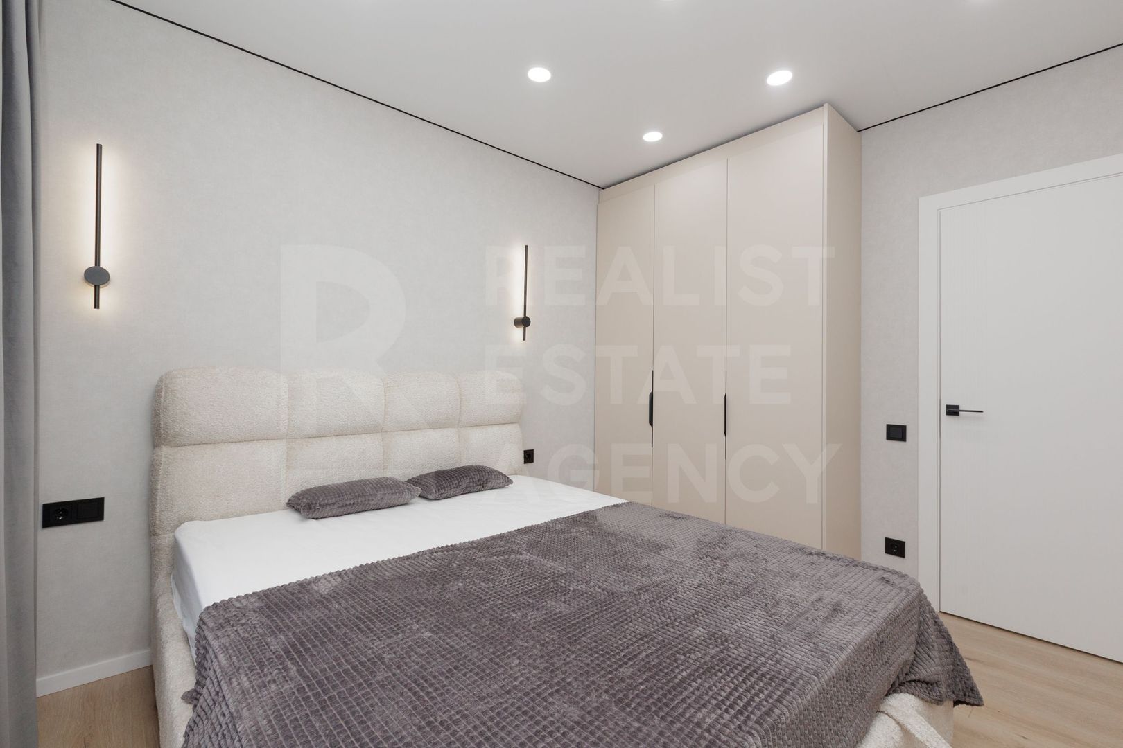 Vânzare, apartament, 3 camere, str. Regele Carol, Durlești - Poză 3