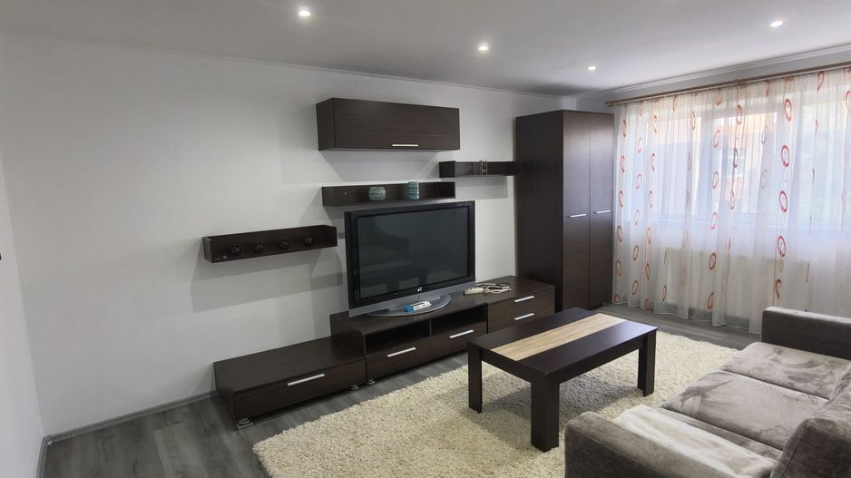 Girocului | 2 Camere | Etaj intermediar | Centrala proprie - Poză 2