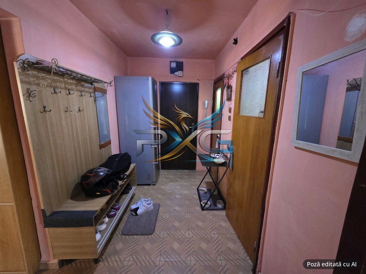 Apartament 3 camere Metrou Valea Ialomitei - Poză 1