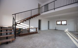 Preț redus 10000 Eur | Vila Moravia, 3 dormitoare, 3 băi, teren 450 mp, Pecica - Poză 1