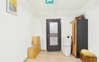 Casă complet renovată, teren 300mp, în Orțișoara - Poză 18