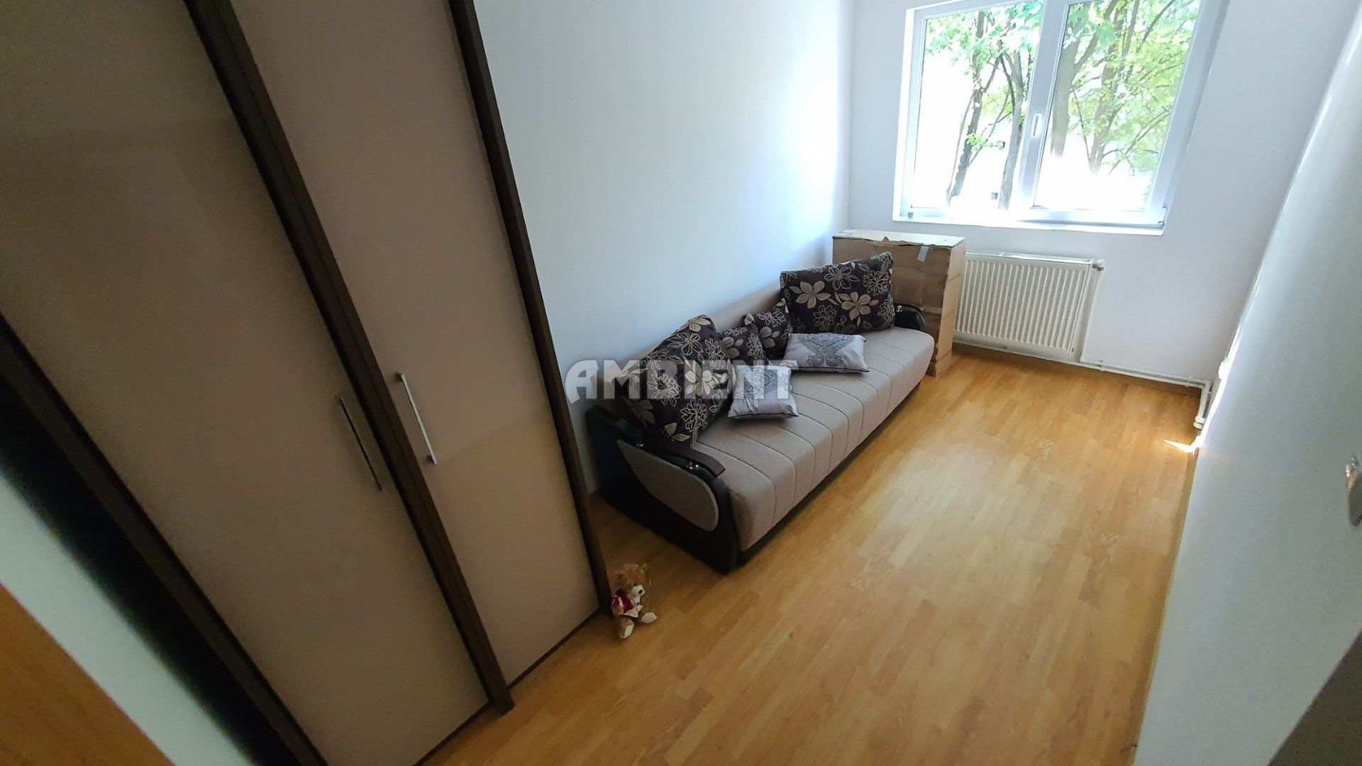 Apartament 3 camere, etaj 2, renovat, mobilat și utilat, zona DONICI; - Poză 6