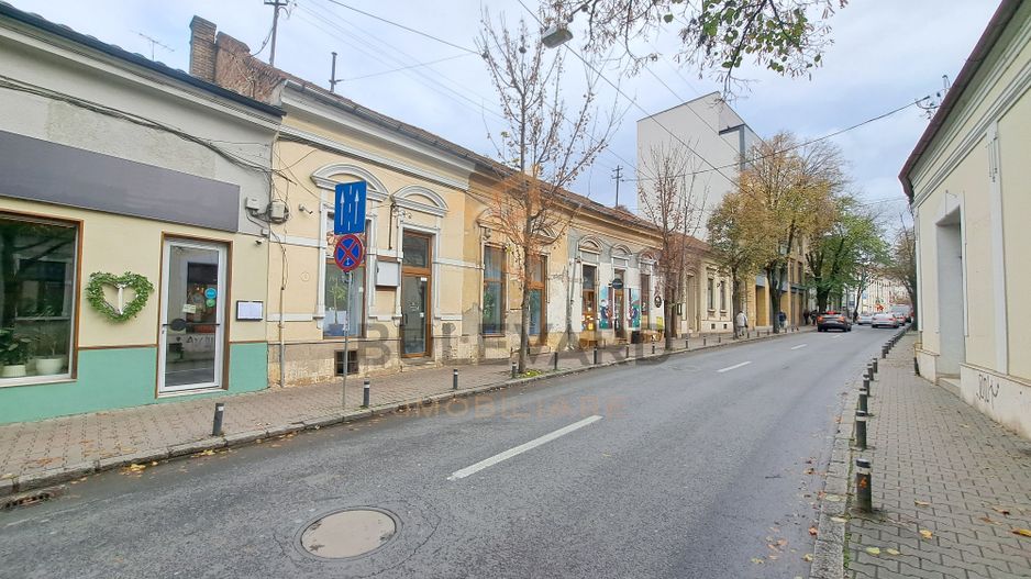 Spatiu alimentatie publica 53 mp + teren 111 mp! - Poză 1