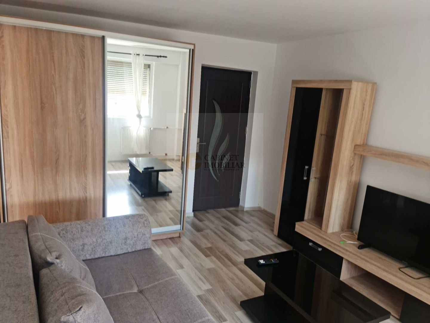 2 camere I Pasaj Victoriei I Creditabil I Bloc 1974 - Poză 2