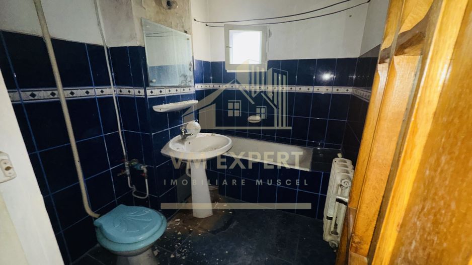 APARTAMENT 3 CAMERE ETAJ 3 CENTRU CAMPULUNG - Poză 21