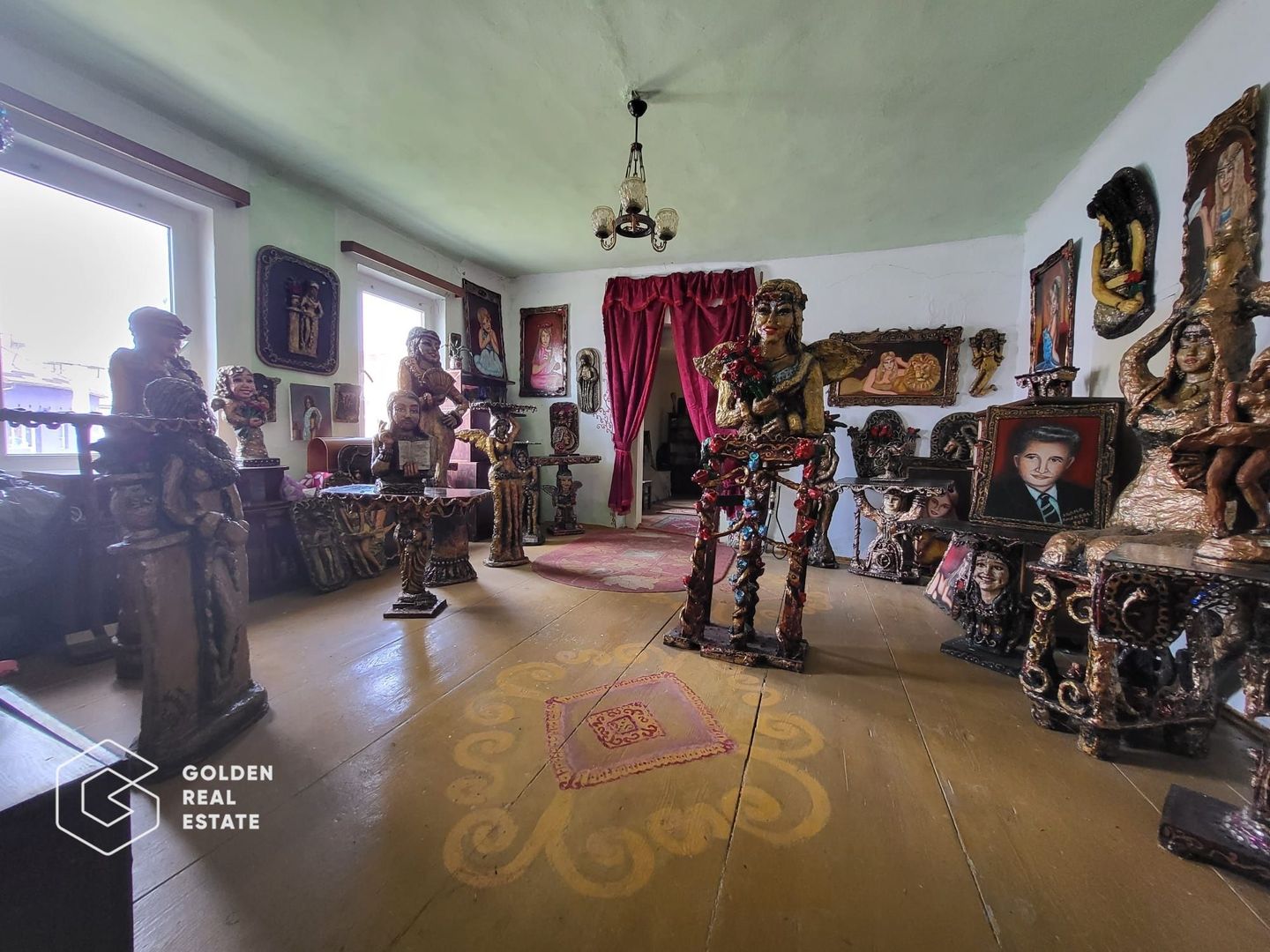 Casa cu 3 camere, Lipova - Poză 2