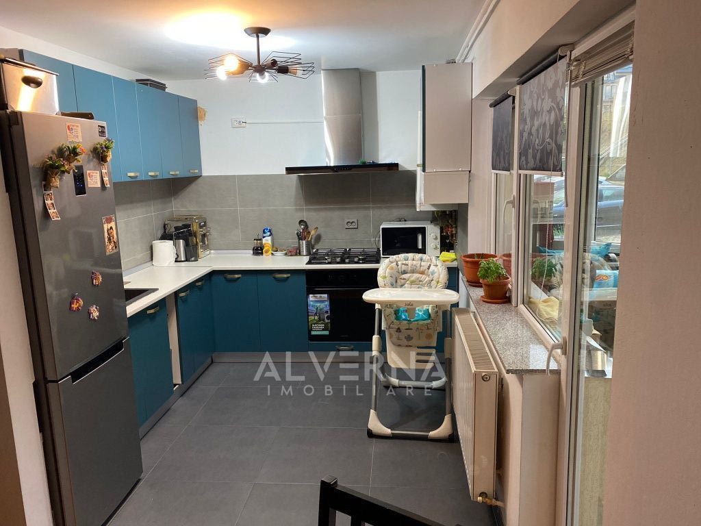 NOU! Apartament 3 camere, 67mp, mobilat, balcon, parcare, zona Teilor - Poză 10