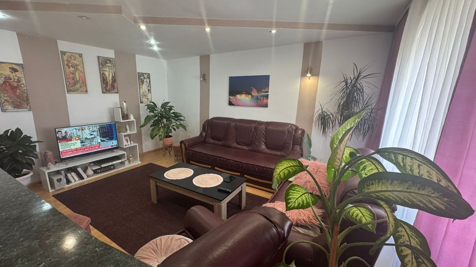 Apartament 4 camere - Valea aurie, Sibiu - Poză 1