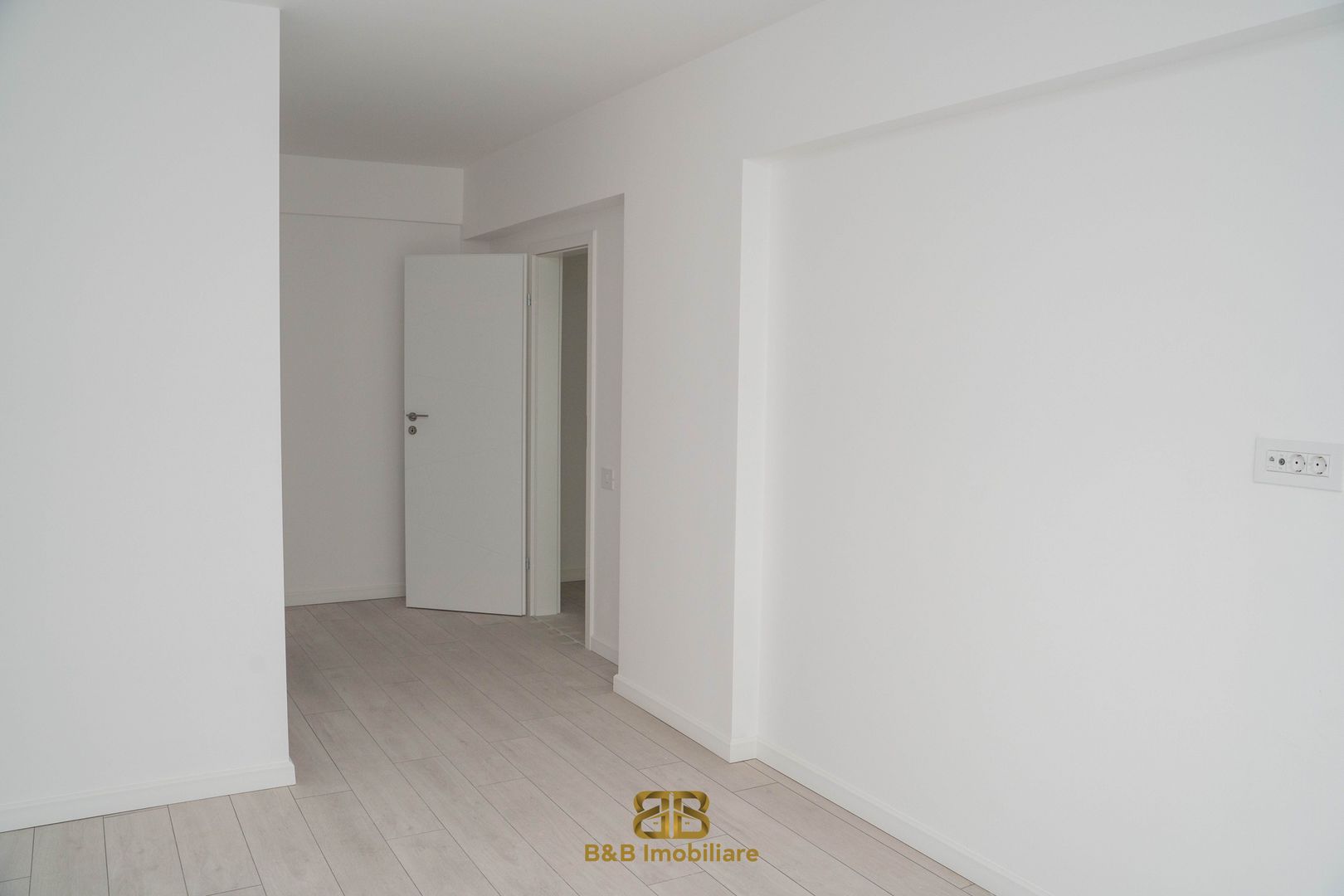 Penthouse 2 camere independent energetic panouri solare - Poză 16