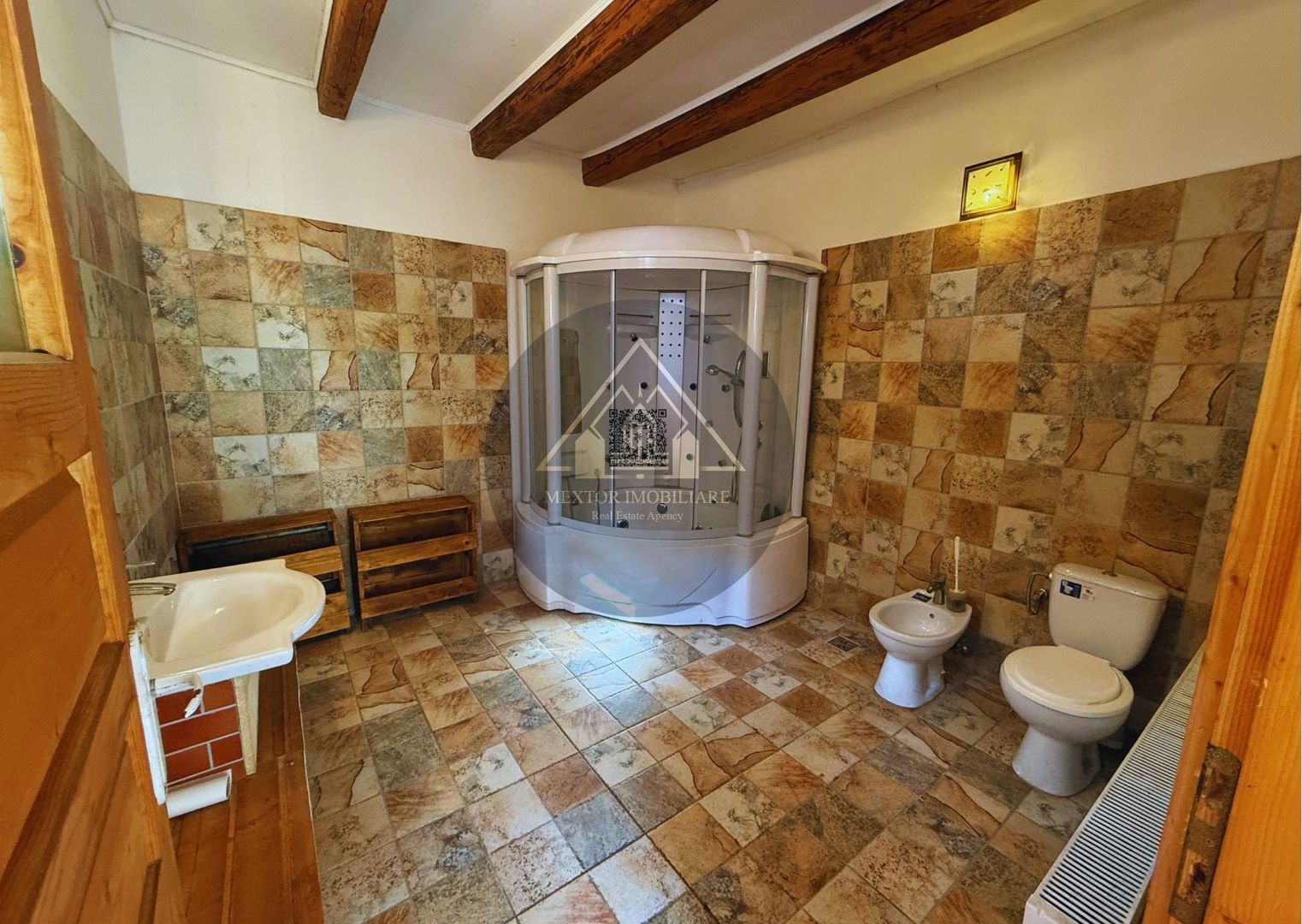 Casa saseasca, de vanzare la Richis - Transilvania - Poză 19