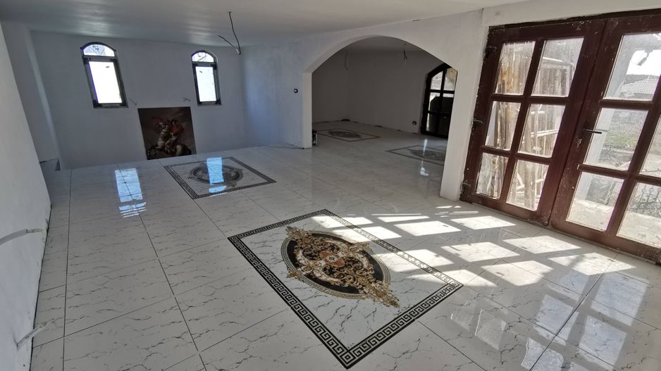 Casă in Sannicolau Mare 5 camere  zona Central - Poză 2