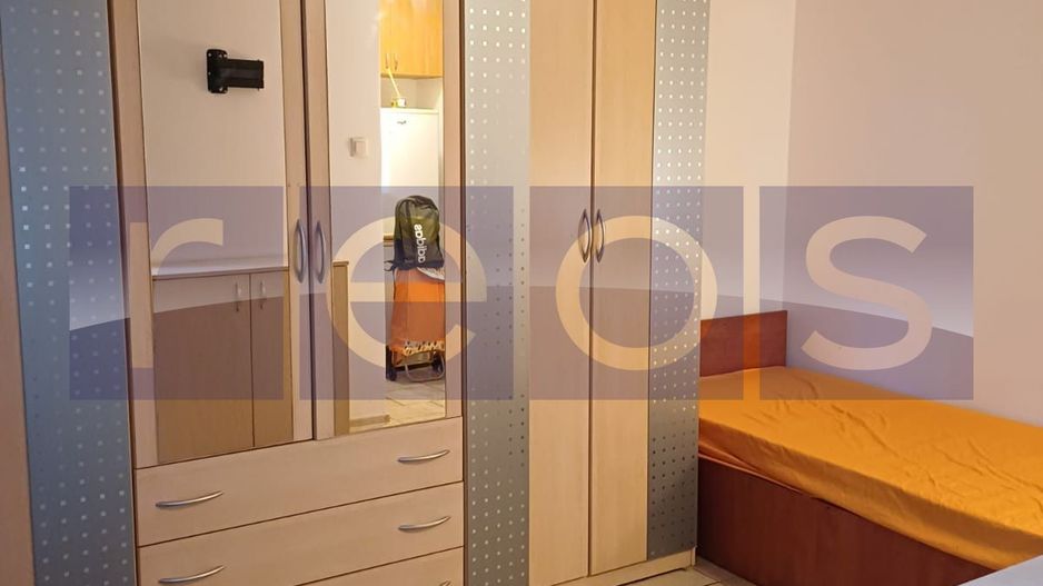 VANZARE GARSONIERA | SEMIDECOMANDATA | ZONA 1 DECEMBRIE 1918 - Poză 1