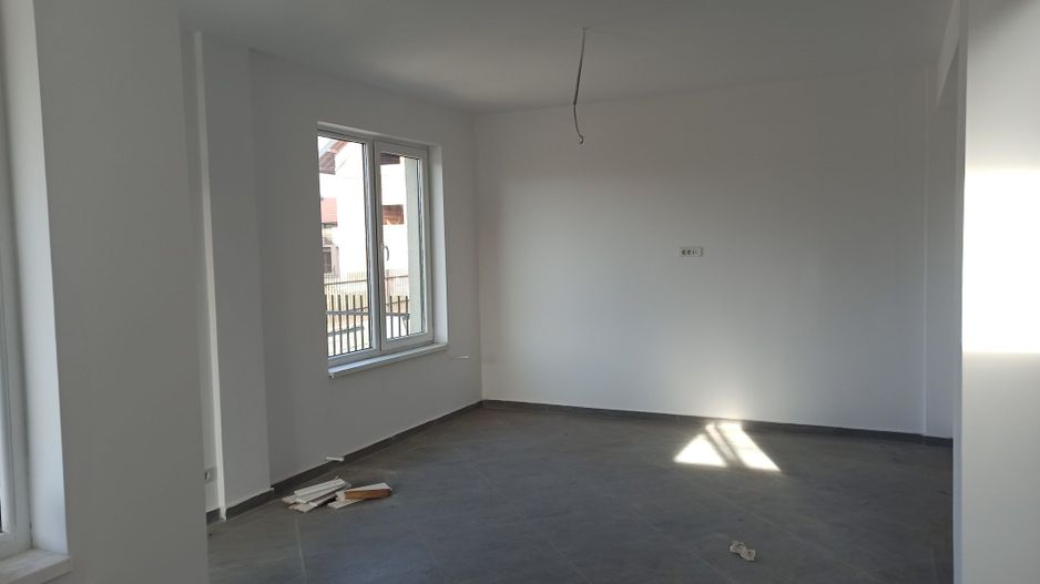 vila gata in duplex/5cam+2bai+150mp curte libera/comBerceni -Ilfov - Poză 37