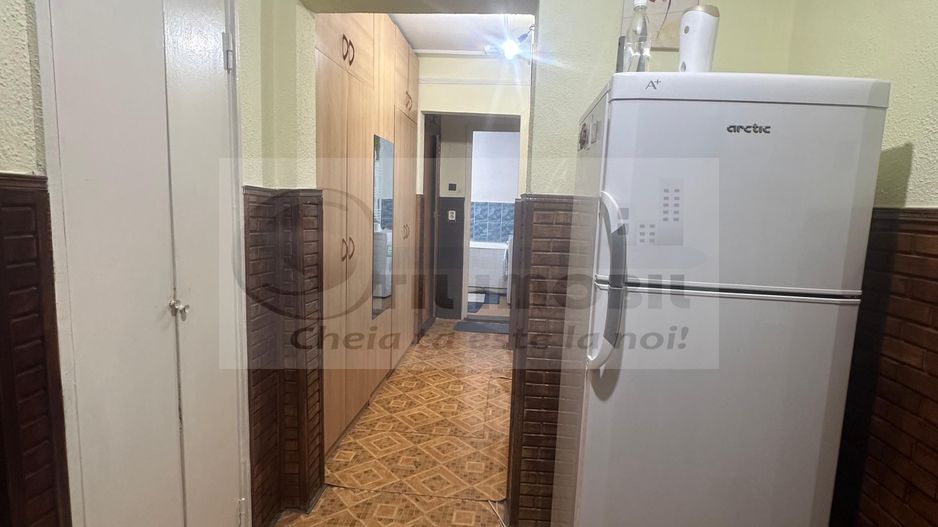APARTAMENT 3 CAMERE CENTRAL PALAS MALL LIBER - Poză 5