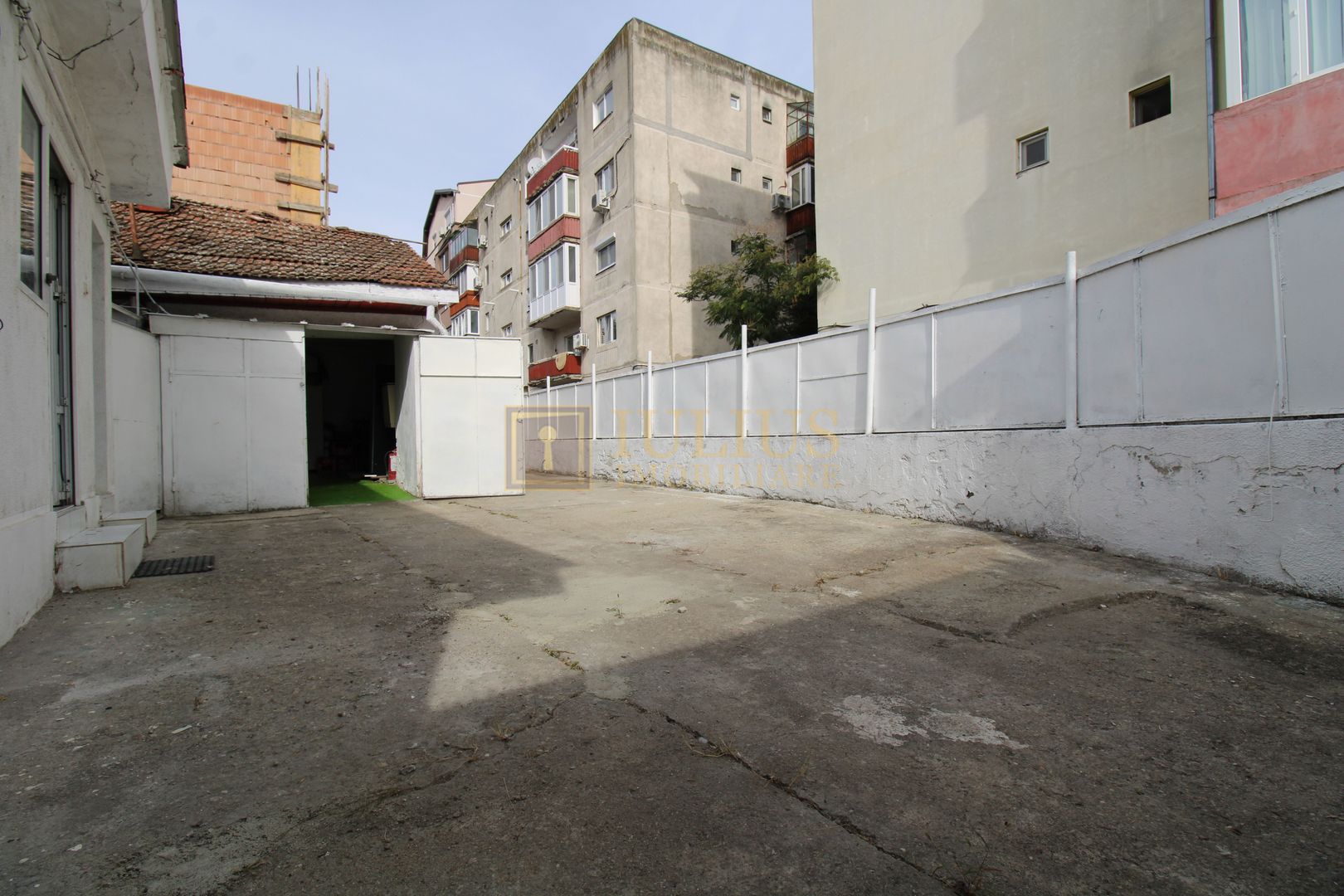 SAD,Birou/spatiu comercial, garaj, curte, centrala proprie, Zona Simion Barnutiu - Poză 13