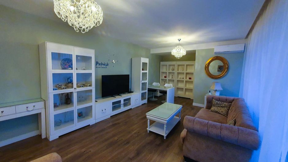 Penthouse cu 2 parcări subterane, vedere panoramică spre Tâmpa – Centrul Civic - Poză 3