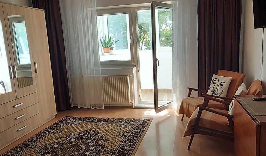 Parcul Trandafirilor, garsoniera in bloc de apartamente - Poză 4