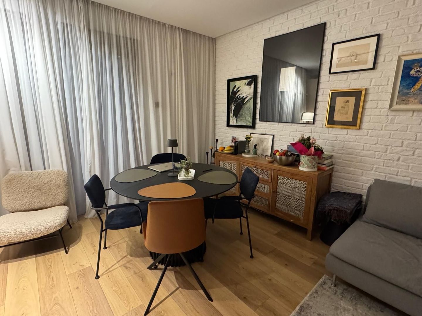 OFERTA Zona Herastrau, Vila Lux 4 cam, 3 bai, curte individuala 100 mp - Poză 5