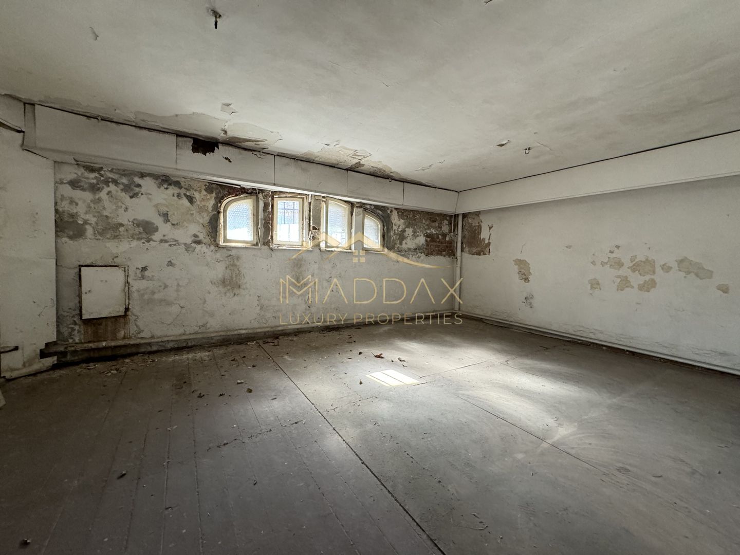 Vila unicat-Piata Romana - Poză 32