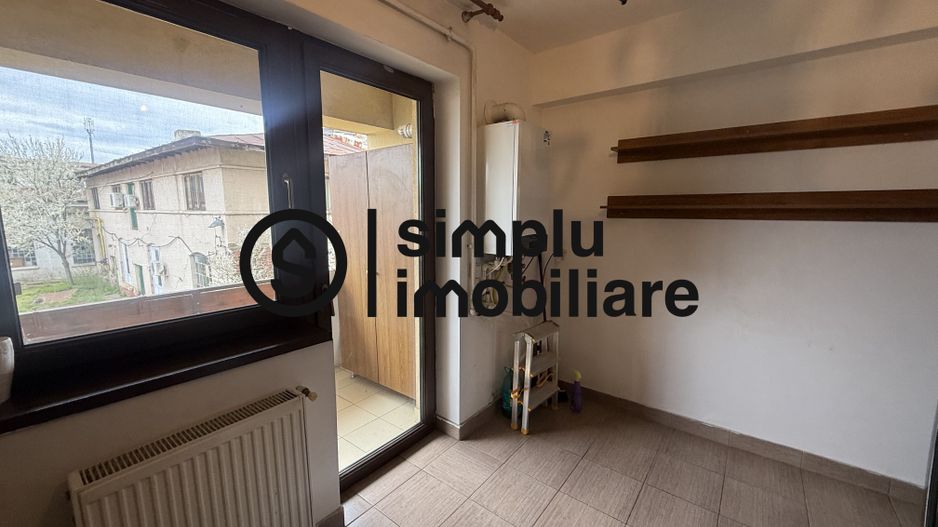Apartament 3 Camere Decomandat Central et 1/4 - Poză 15