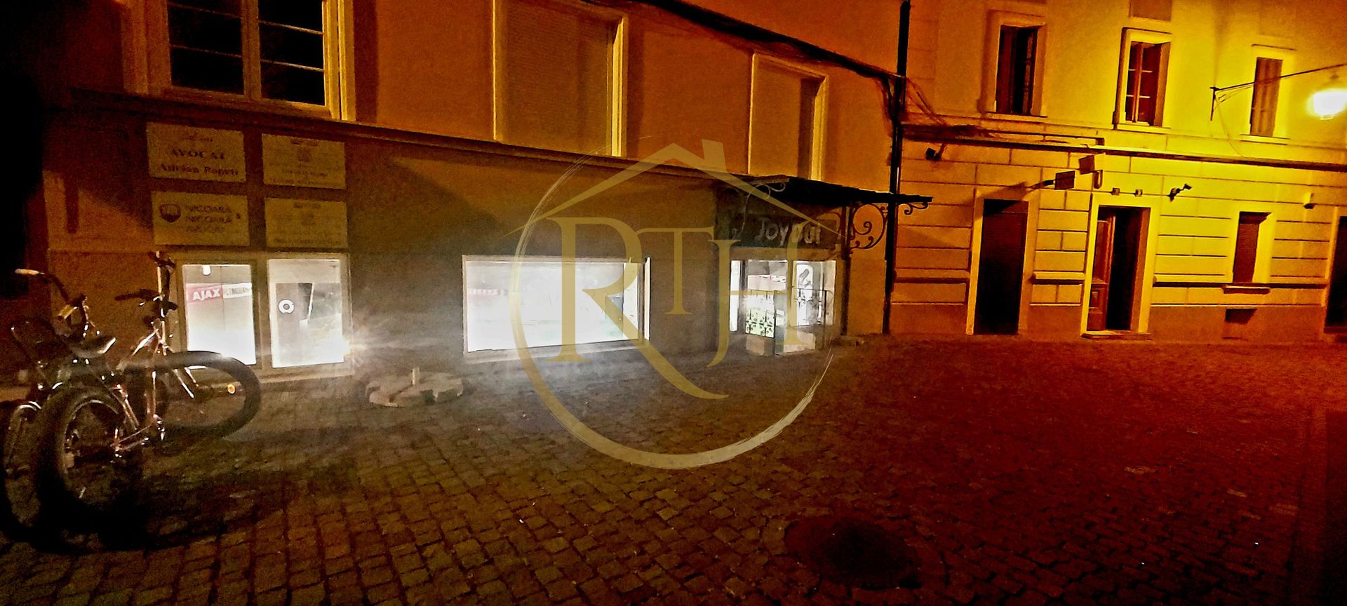 Se vinde afacere la cheie, Zona Centrala, Piata Unirii langa Tribunal - Poză 10