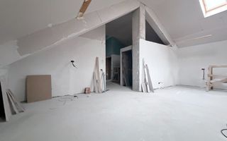 VANZARE 4 CAMERE | 136 MP UTILI | LOC DE PARCARE INCLUS | JIULUI - Poză 3