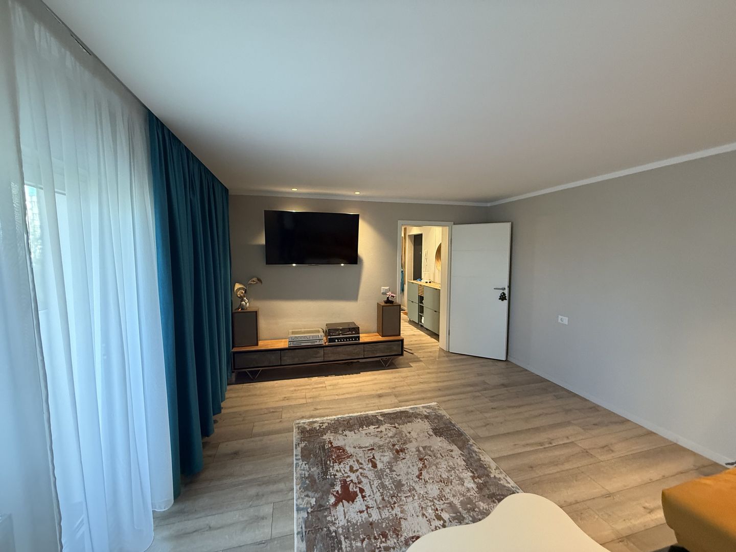 Apartament 2 camere | Tei | MOBILAT MODERN - Poză 1