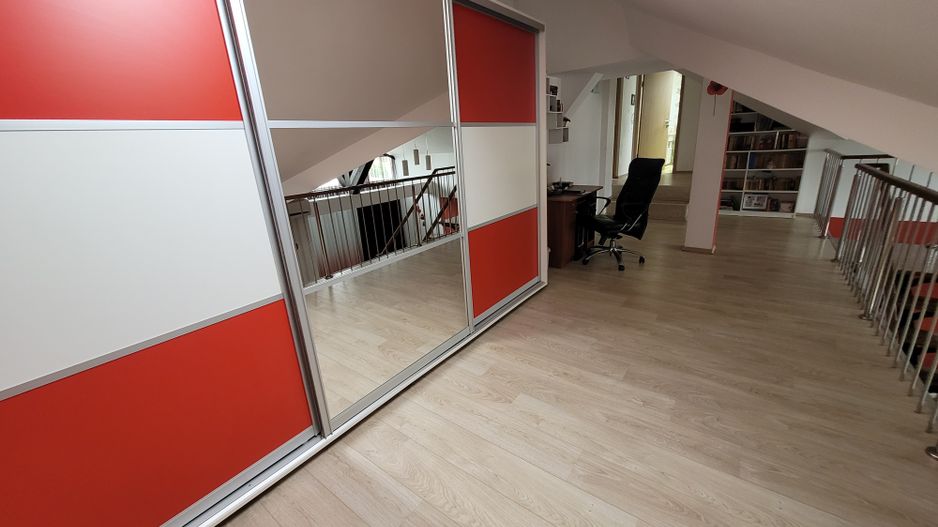 🏡Apartament pe 2 nivele, mobilat si utilat, ocupabil imediat. Lift.✨ - Poză 13
