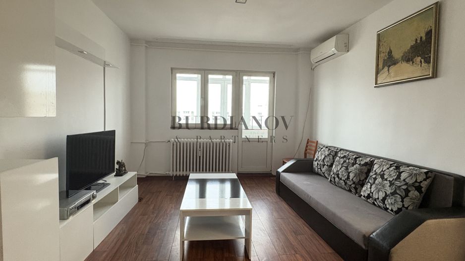 Apartament cu 3 camere - Bd. Basarabia / Metrou Titan - Poză 1