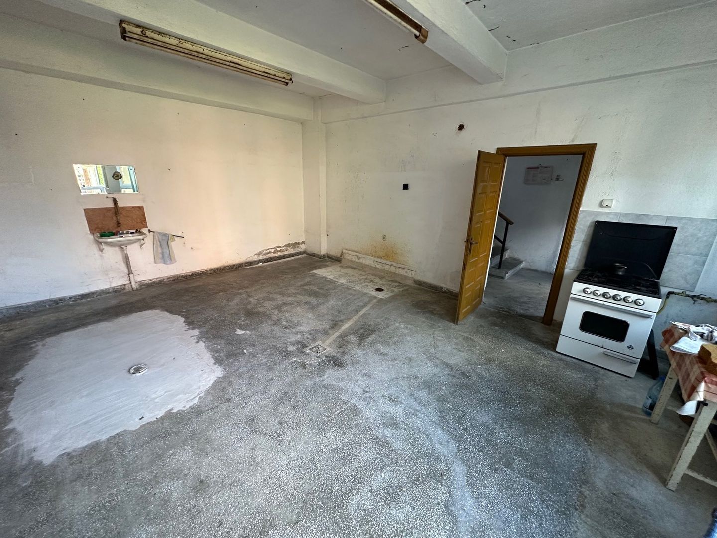 Proprietate compusă din 2 case - Poză 20