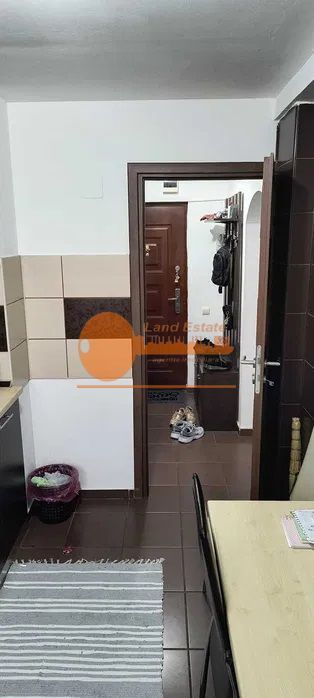 2 camere la 600m de Metrou Gorjului - Poză 5