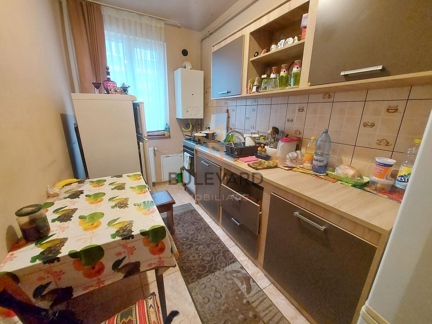Apartament cu o camera zona strazii Cetatii! - Poză 1
