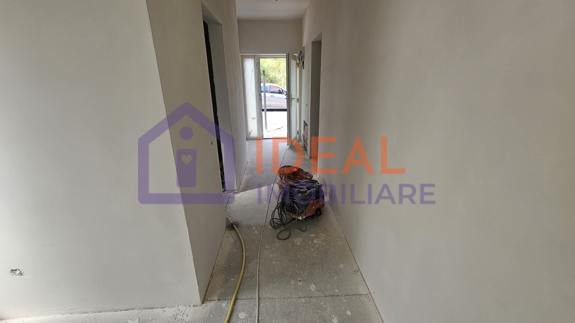Duplex in Cisnadie cu 4 camere si 250 mp de curte, in Cisnadie - Poză 15