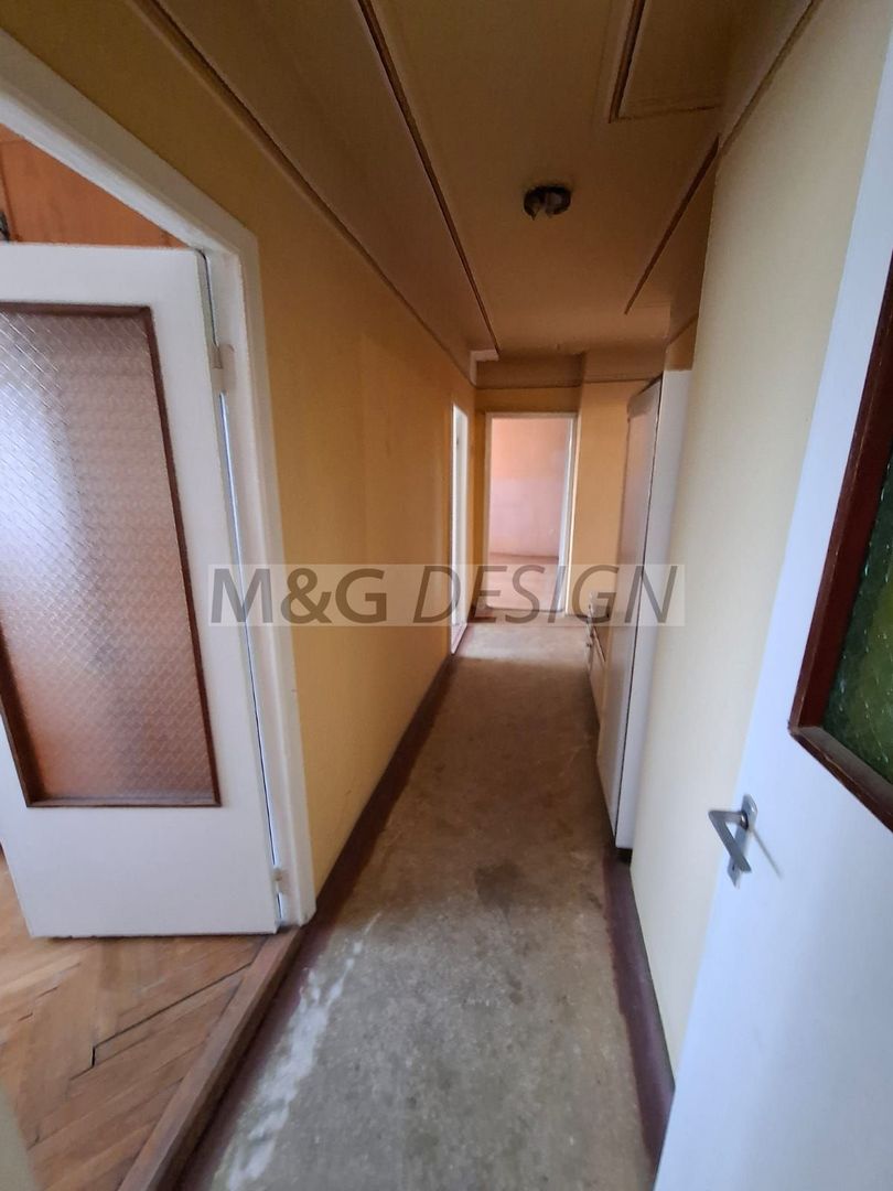 Etaj 2, Spitalul Judetean-Girocului 3 camere - Poză 15