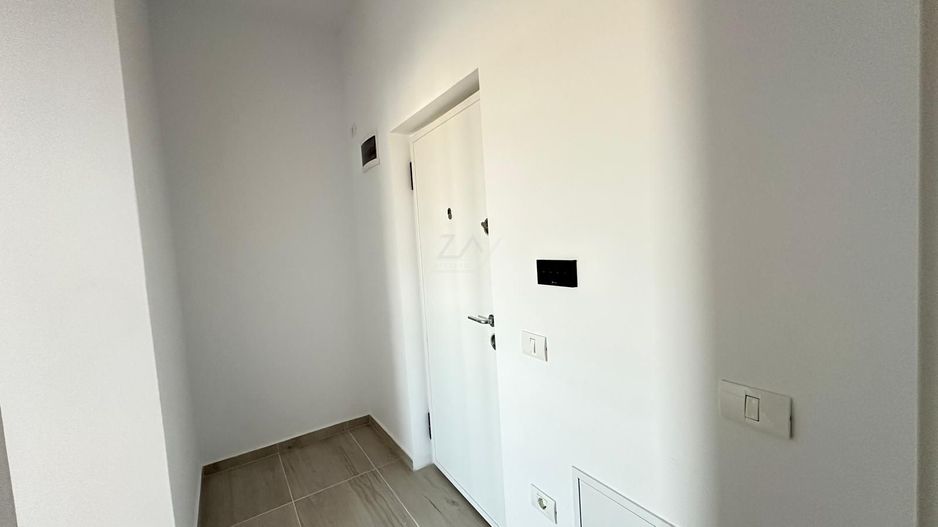 Etaj intermediar. Bloc finalizat. Loc de parcare. - Poză 8